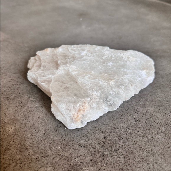 Gypsum Selenite Cleavage Crystal Chunk 1.23lbs - Picture 6 of 11